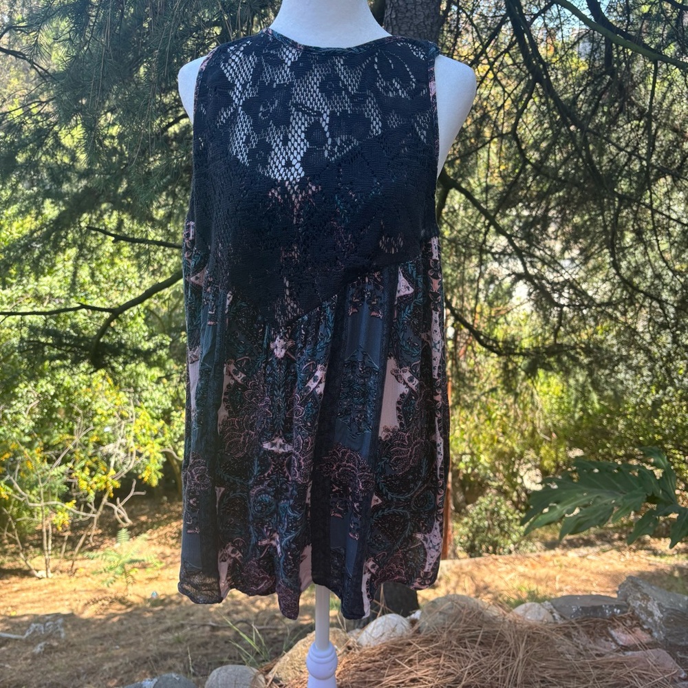 Free People Black and Pink Lace Dress - Picture 2 of 11